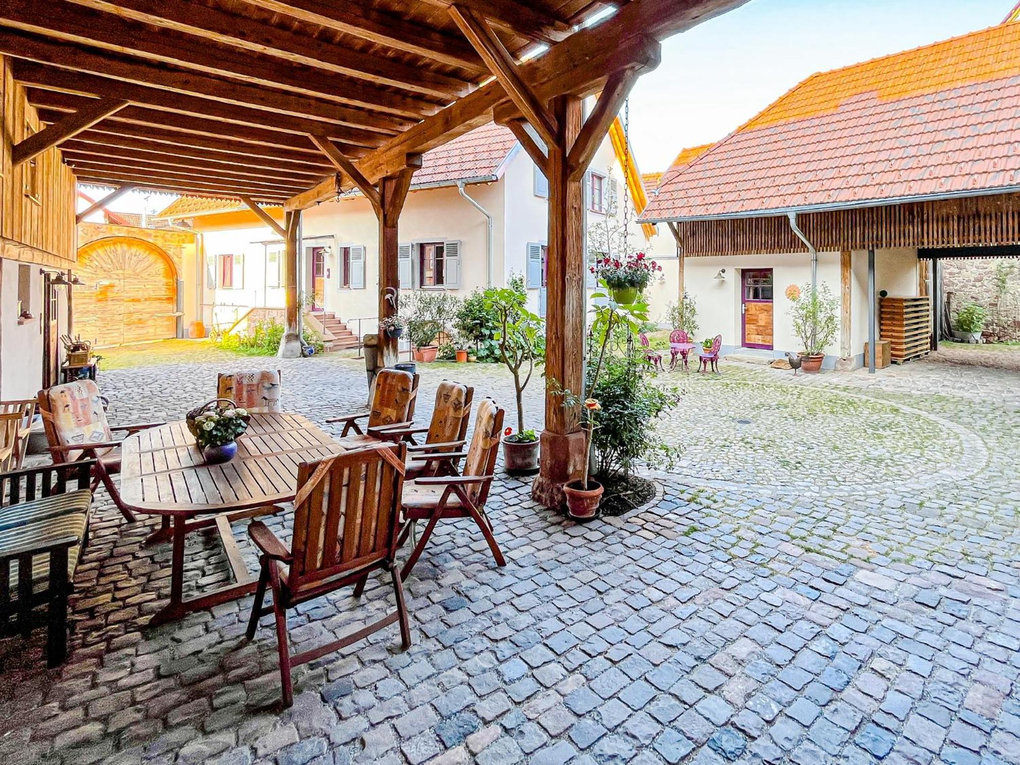 Storchenhof * Teningen